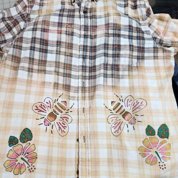 Upcycled Hand Painted Bees Hibiscus Hand Flannel Shirt - Bleached Brown XL Unise - Picture 8 of 9